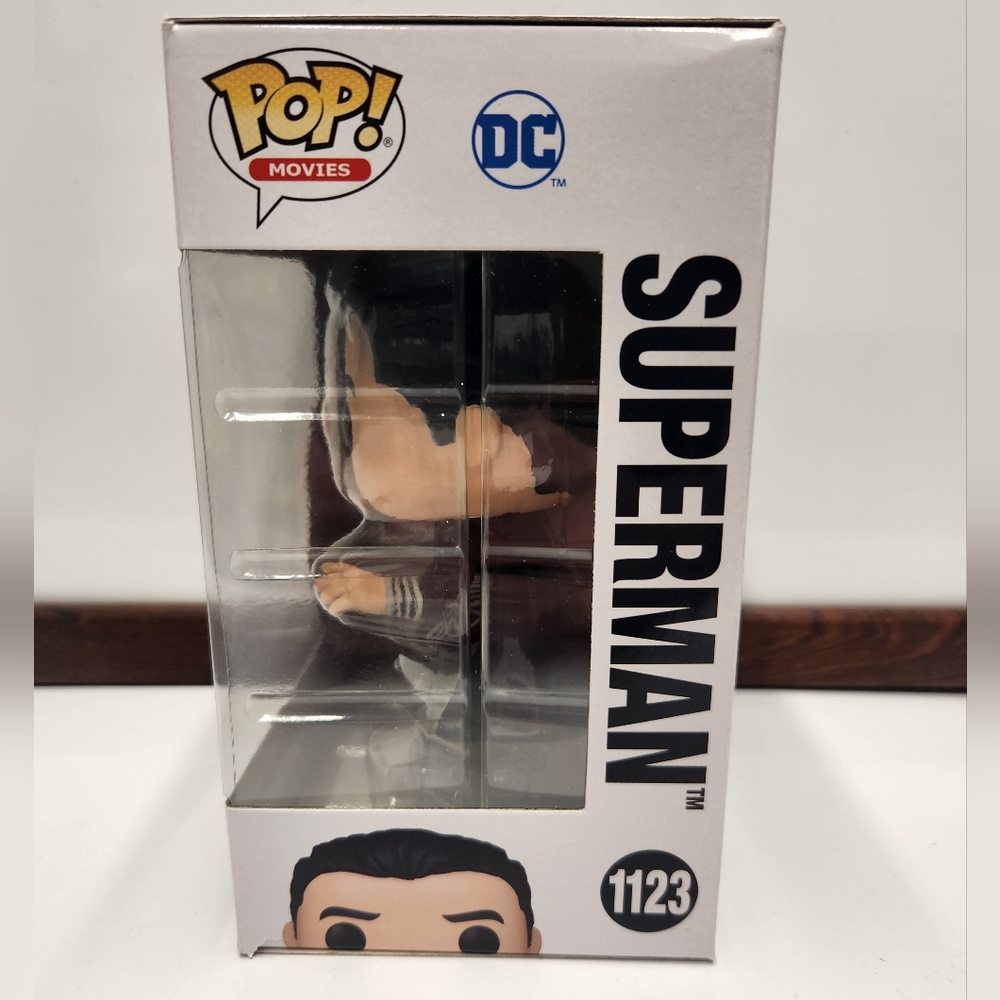 Funko Pop Superman #1123 Justice League Henry Cavill - Picture 4 of 6